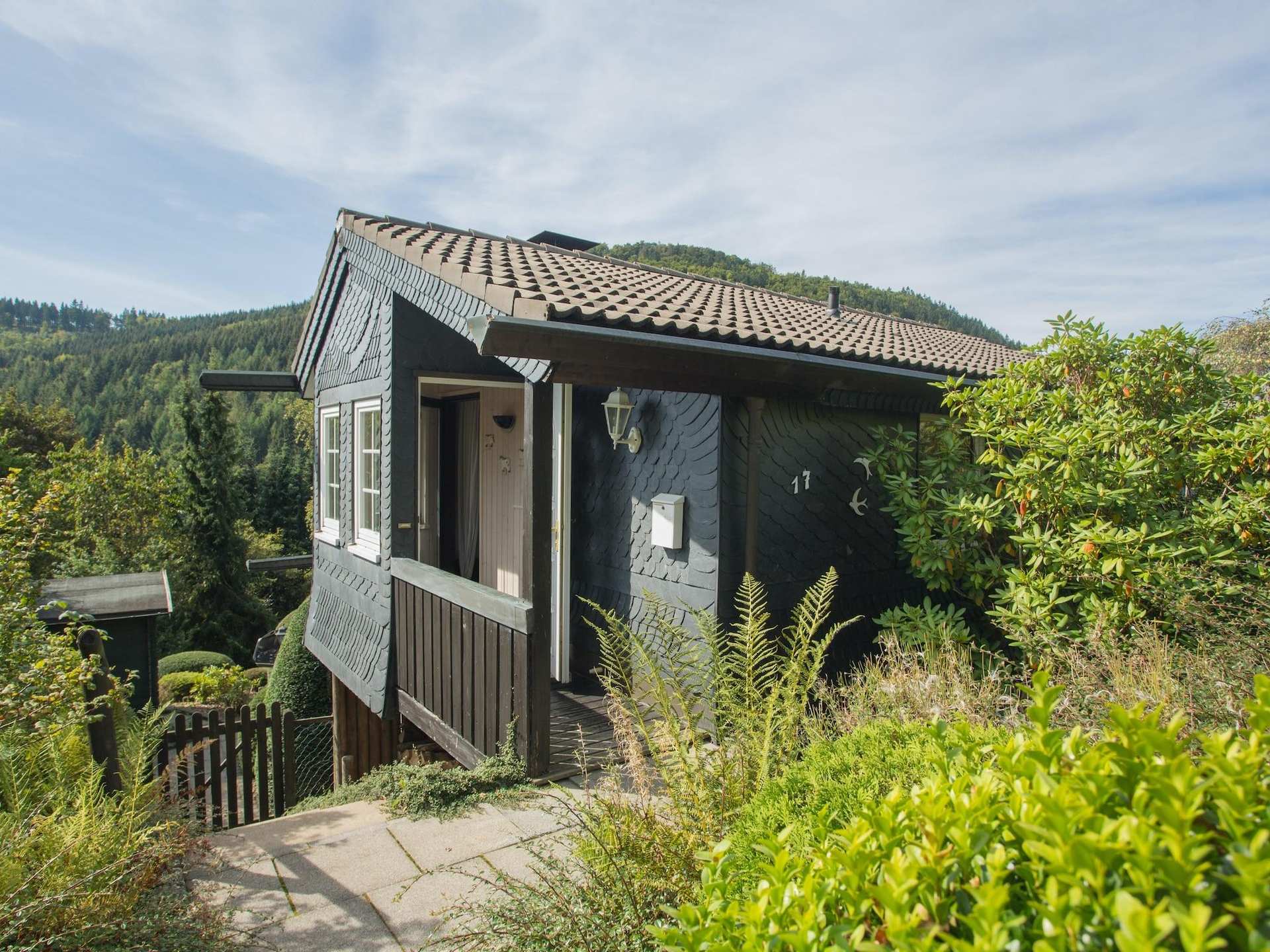 Welcome in - Ferienhaus in Niedersfeld-Winterberg, auf einem Hügel gelegen, mit Sauna