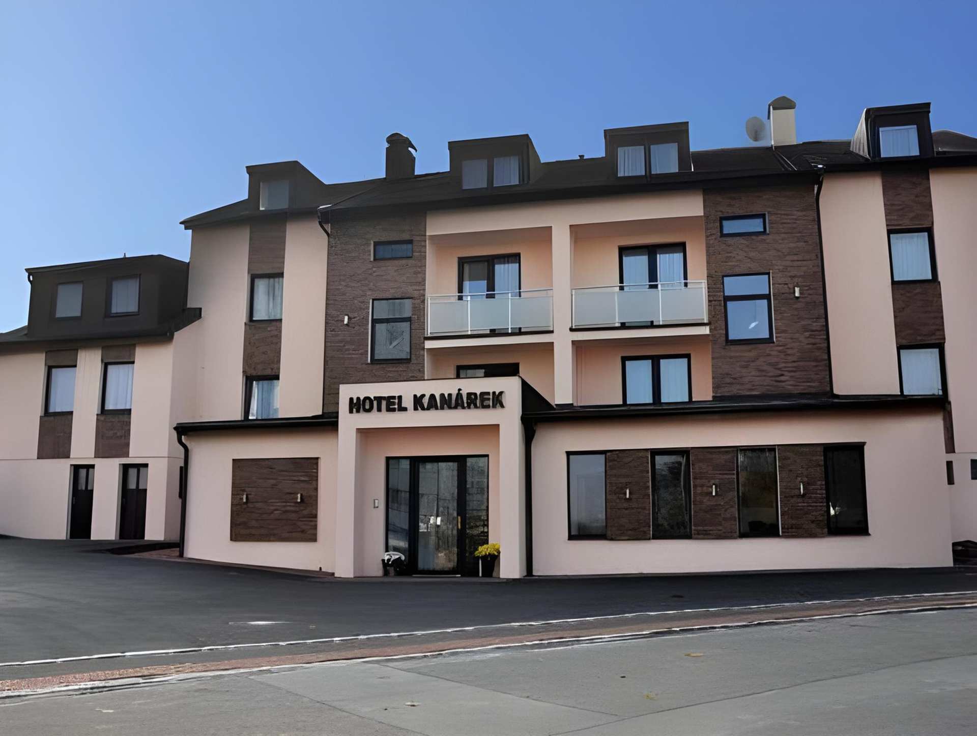 Hotel Kanarek