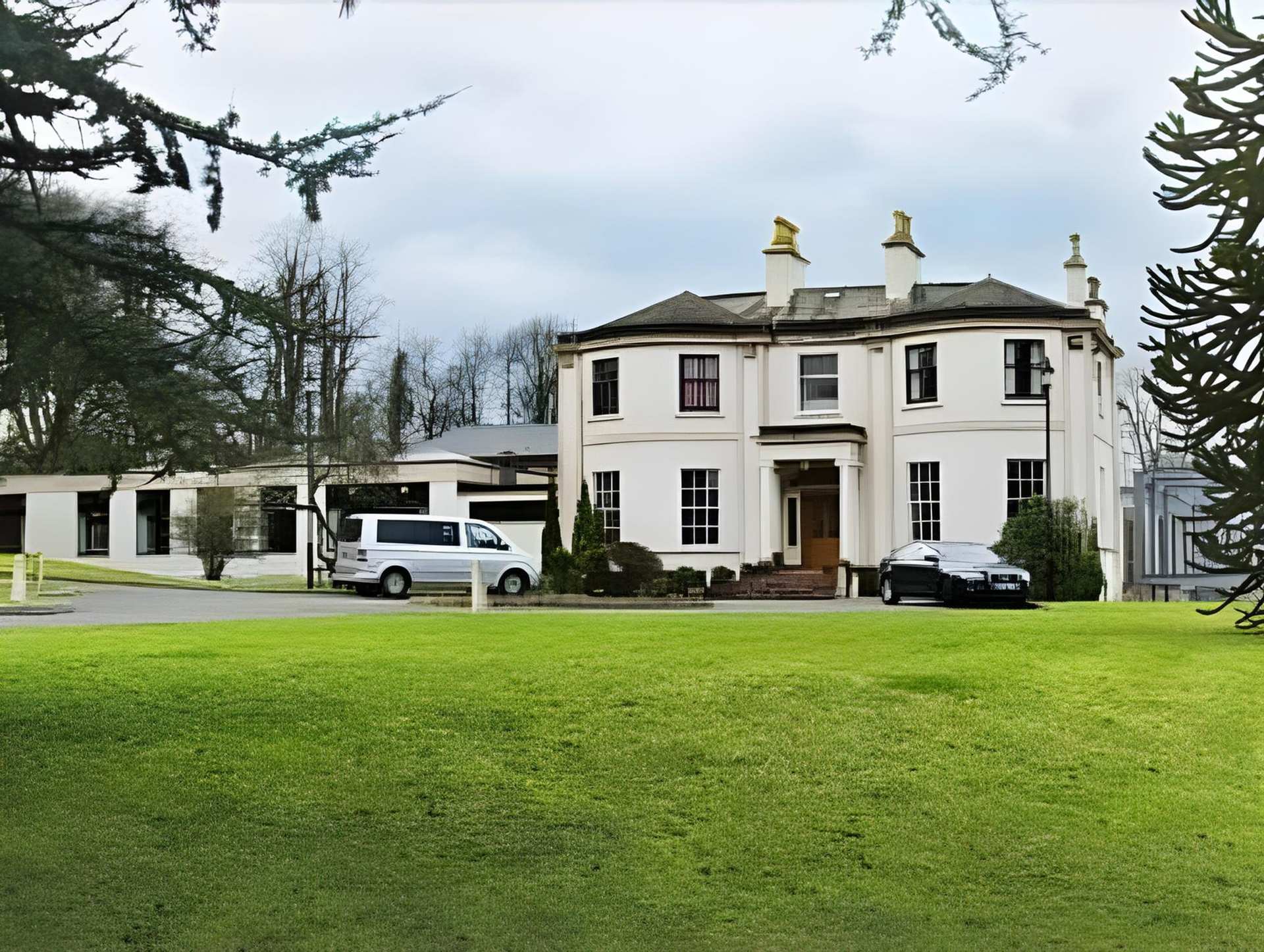 Woodland House Hotel