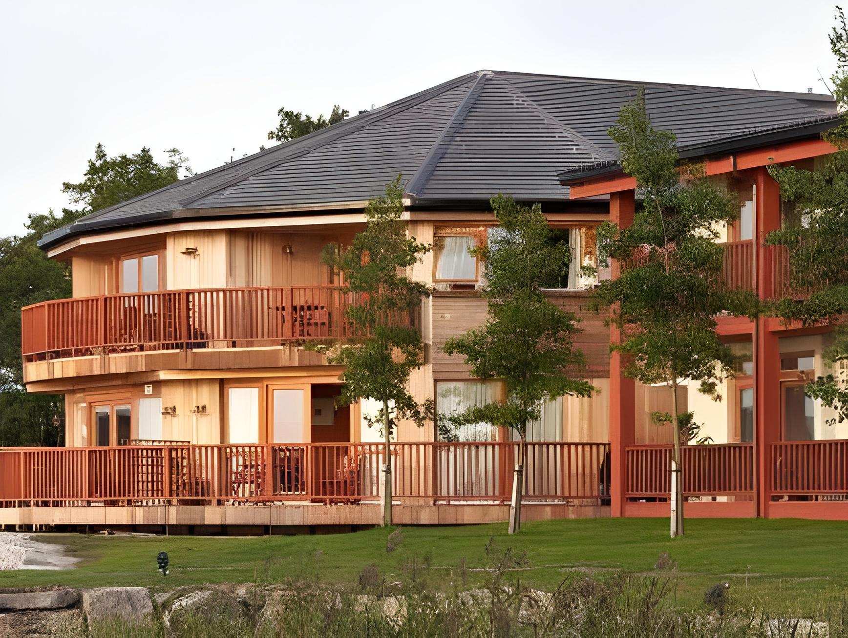 Wineport Lodge