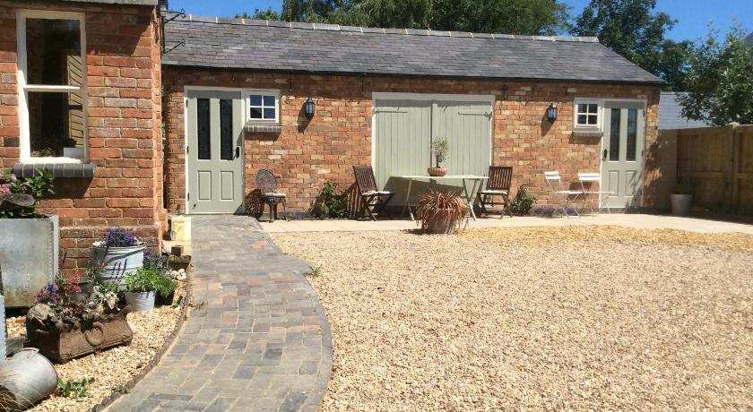 The Rear of the Plough,Everdon.