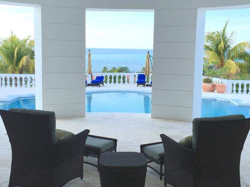 Ocean West Boutique Hotel