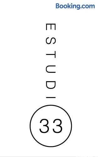Estudio 33