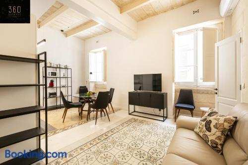 Historical Mdina Gem, Lux HOME with Rooftop Pool by 360 Estates