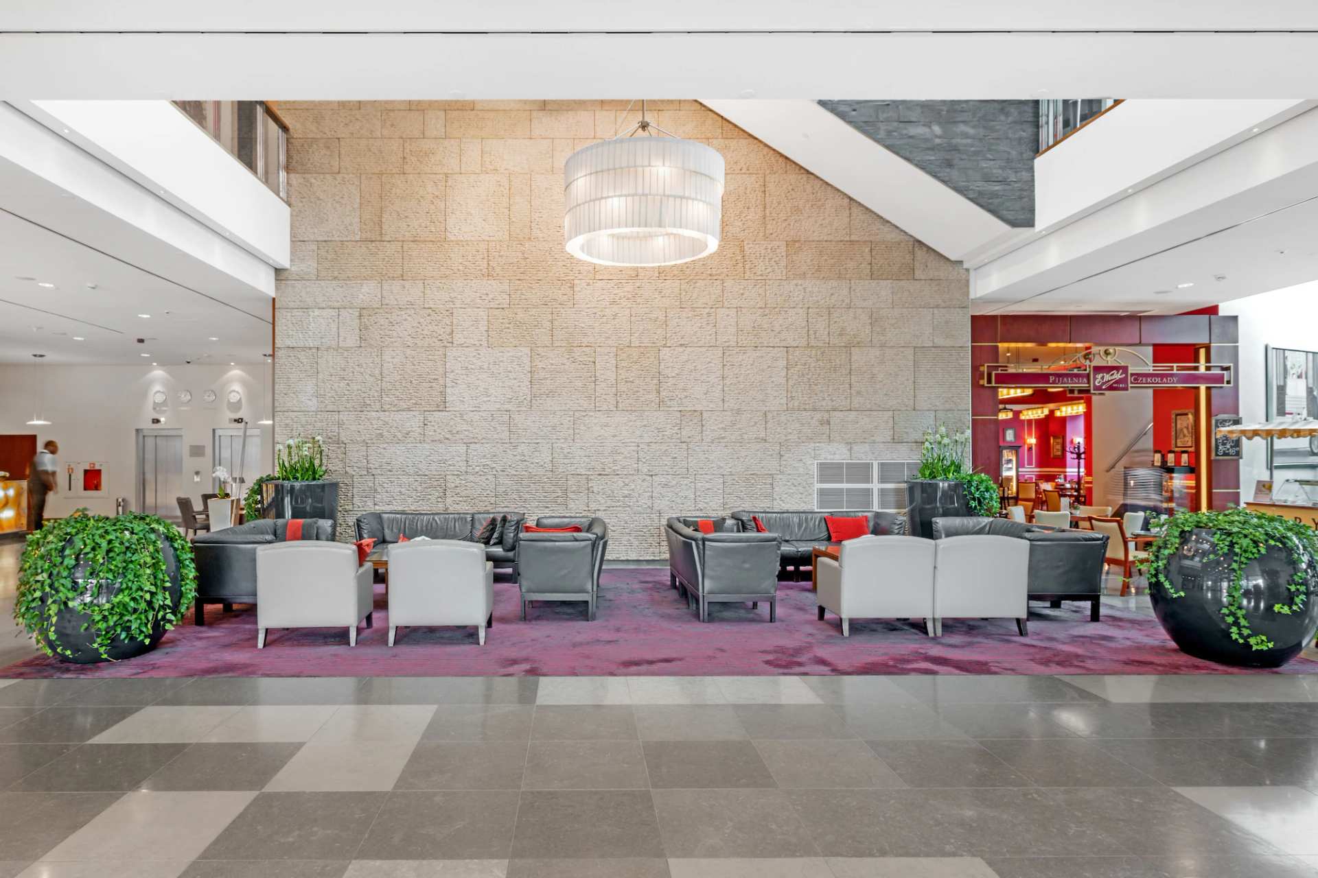 InterContinental Warszawa by IHG