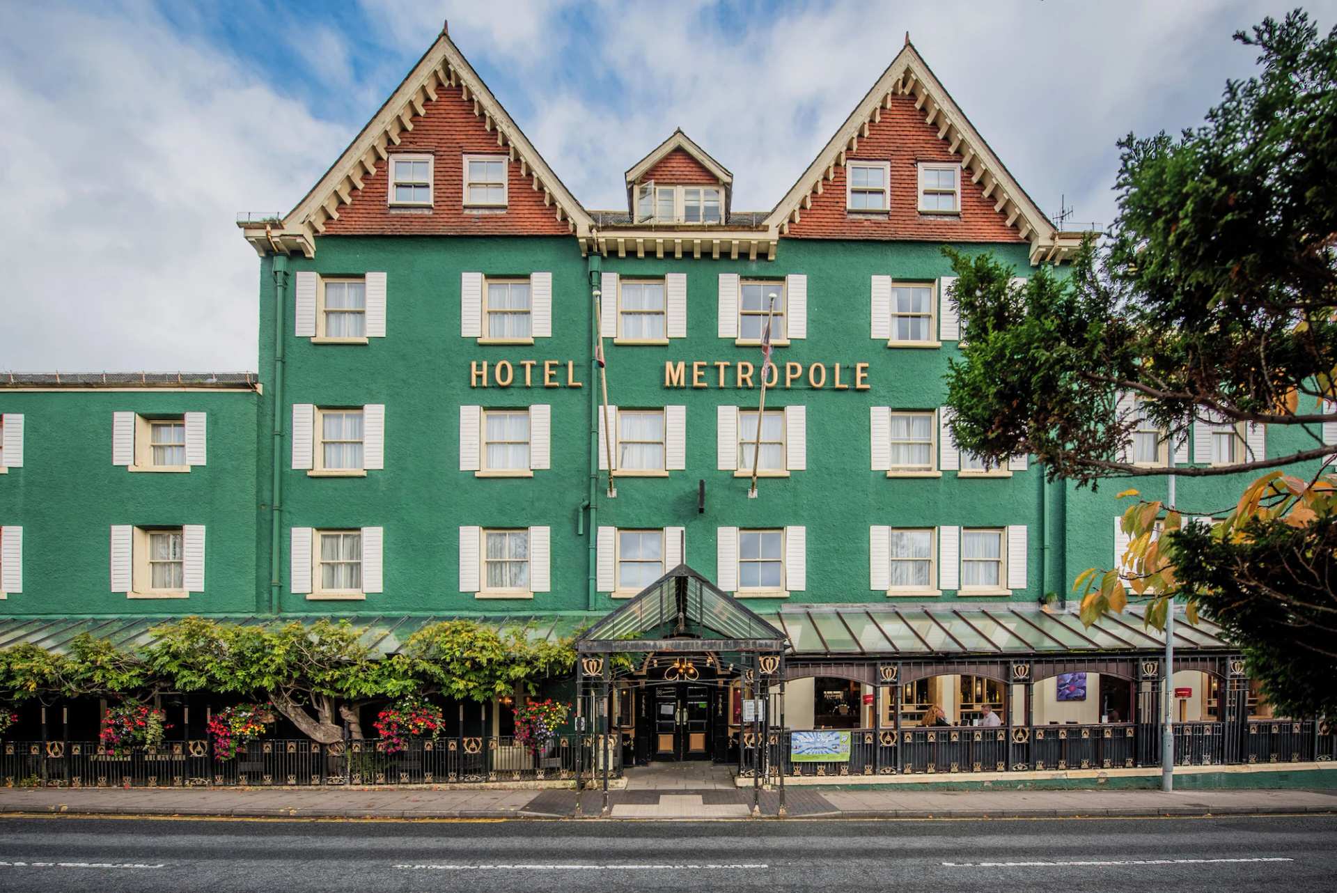 Metropole Hotel and Spa