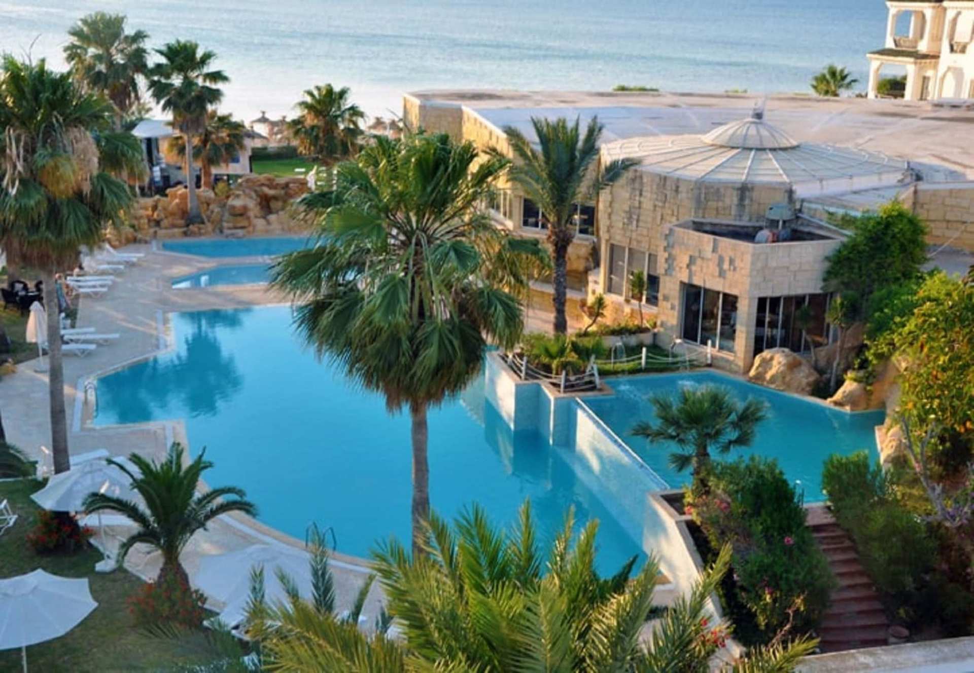 Palmyra Golden Beach Families and Couples