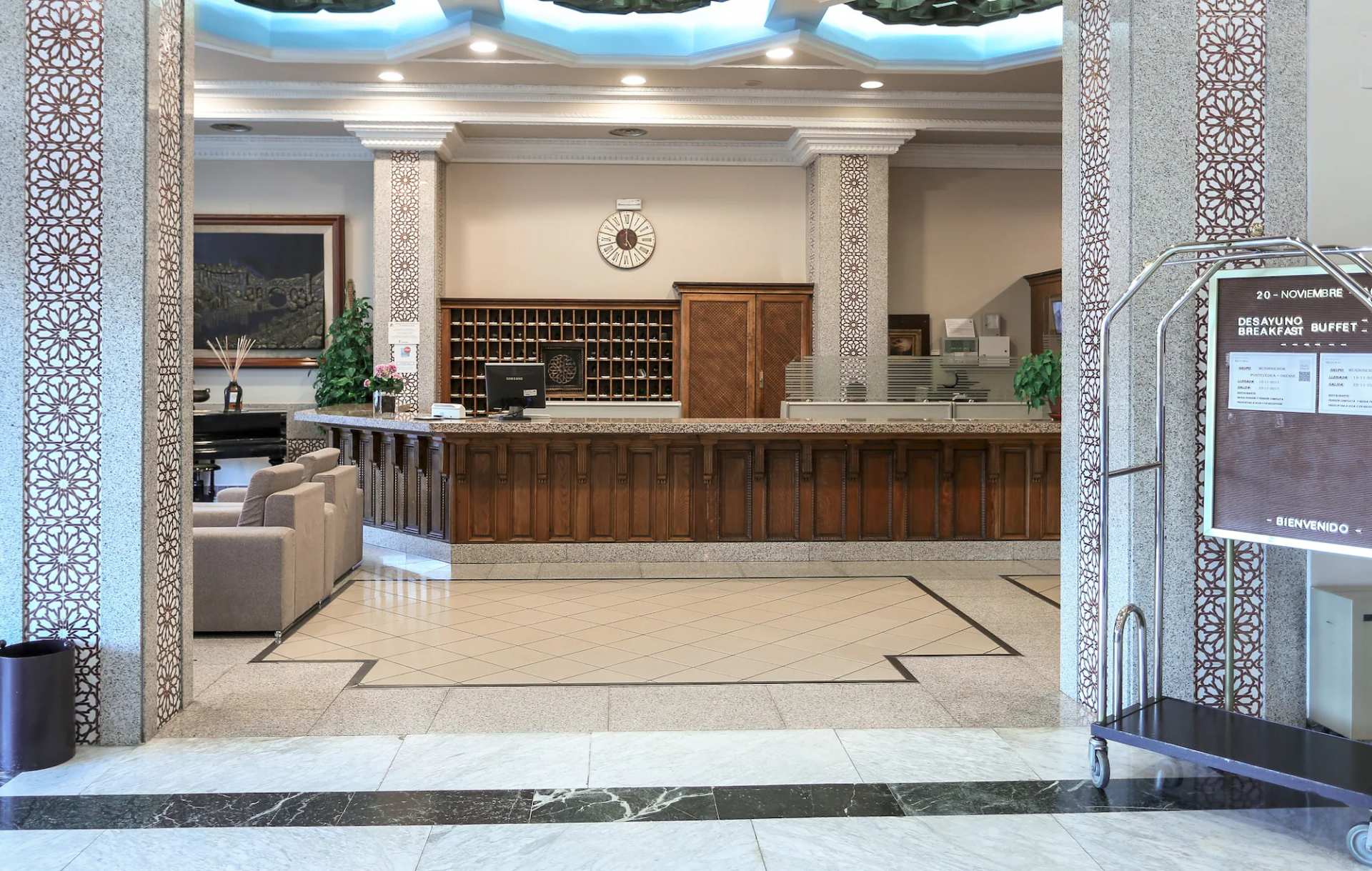 Hotel Zentral Mayoral