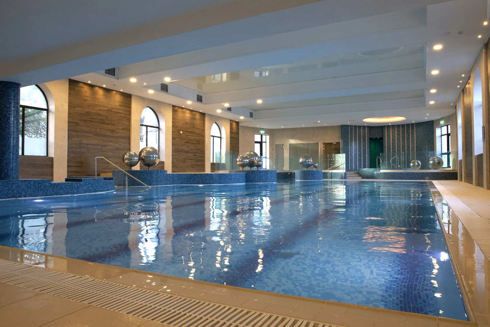 Westport Plaza Hotel, Spa & Leisure