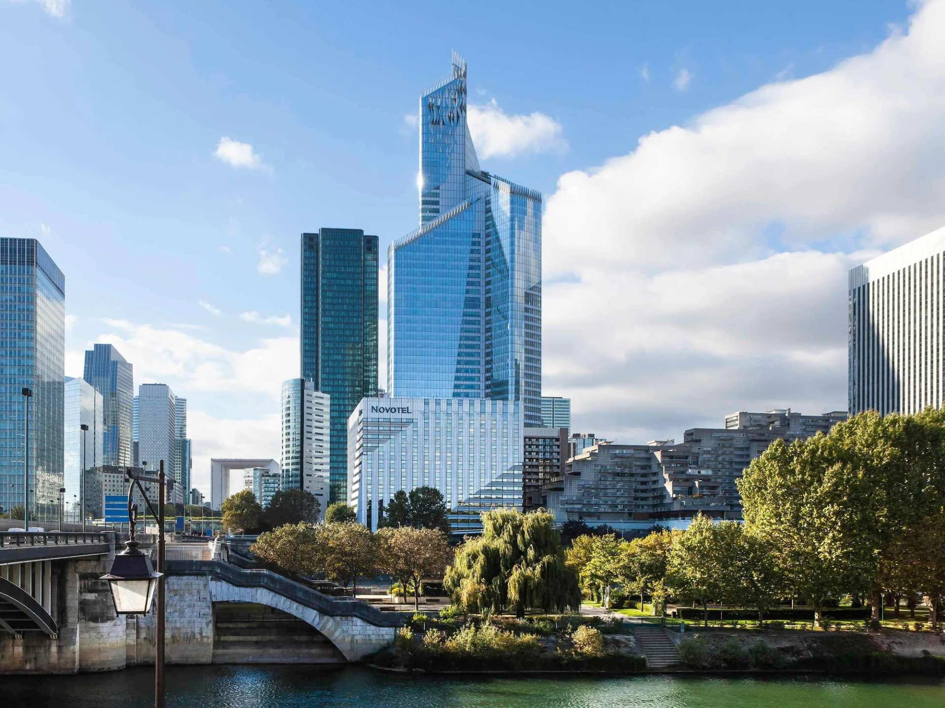 Novotel Paris La Defense Esplanade