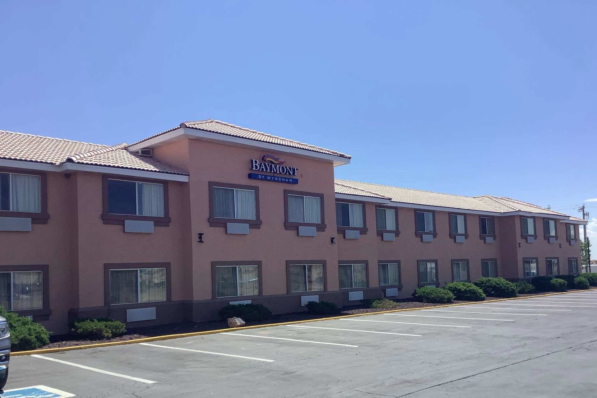 Baymont Inn & Suites by Wyndham Holbrook