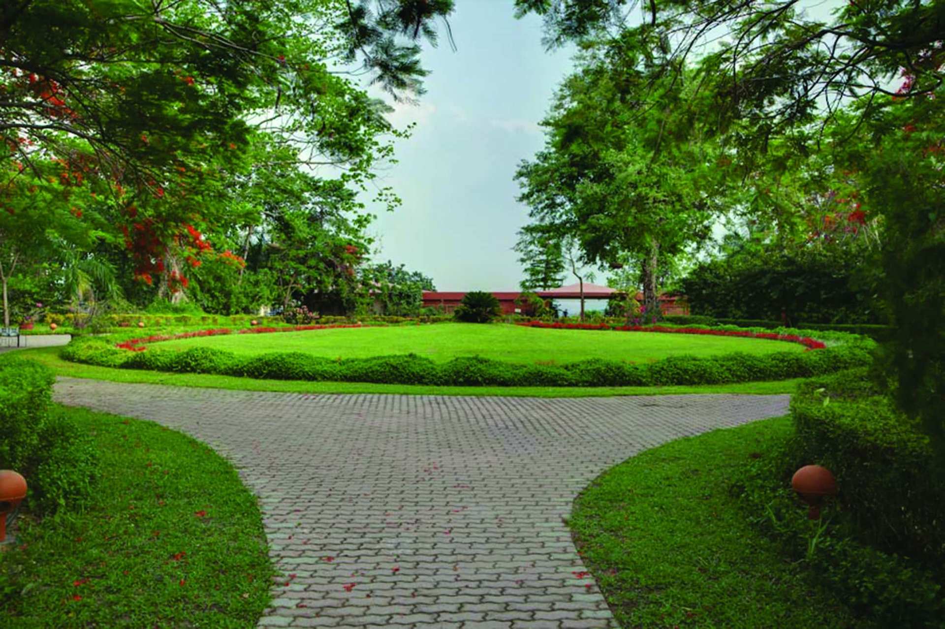 Sinclairs Retreat Dooars, Chalsa