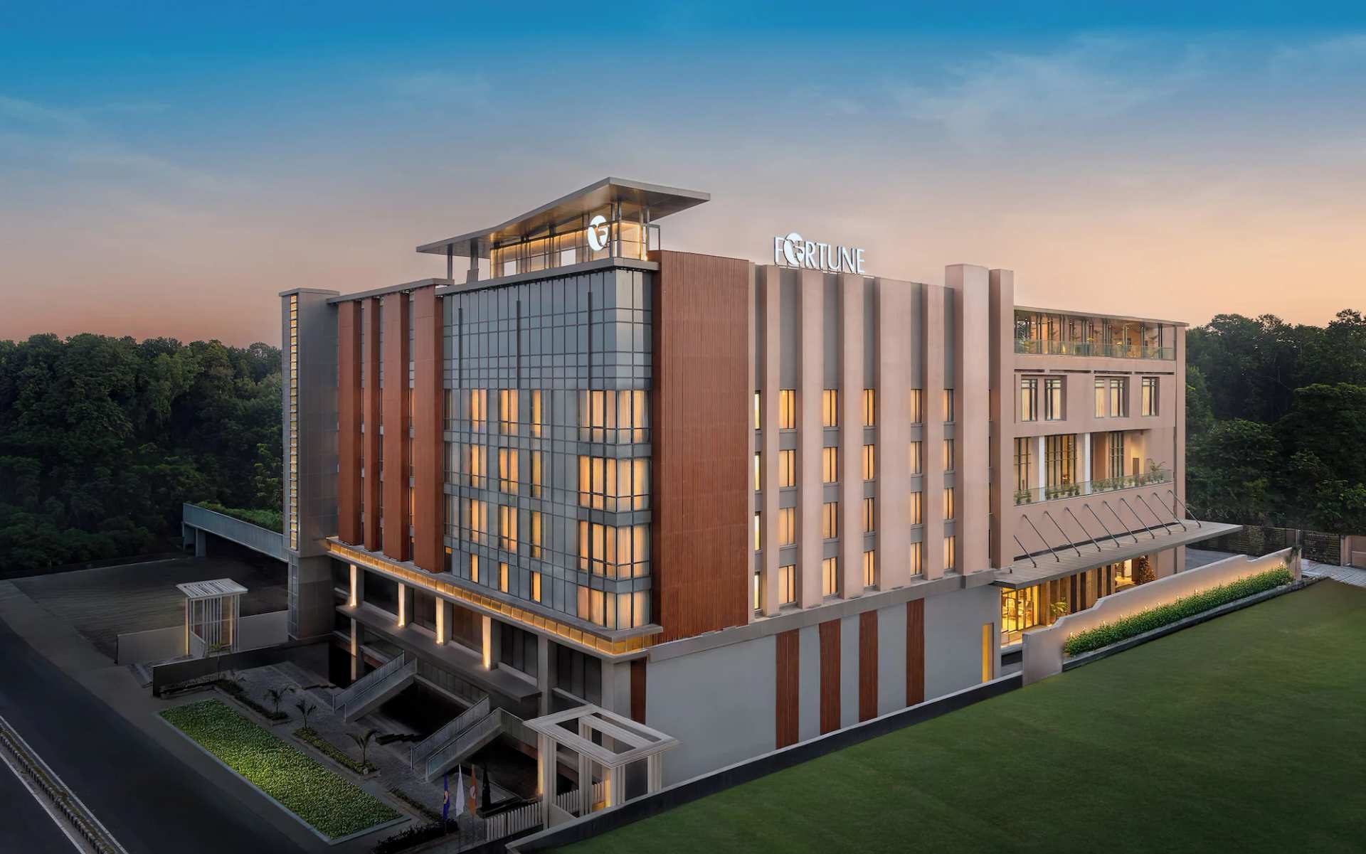 Fortune Select Siliguri - Member ITC Hotels' Group