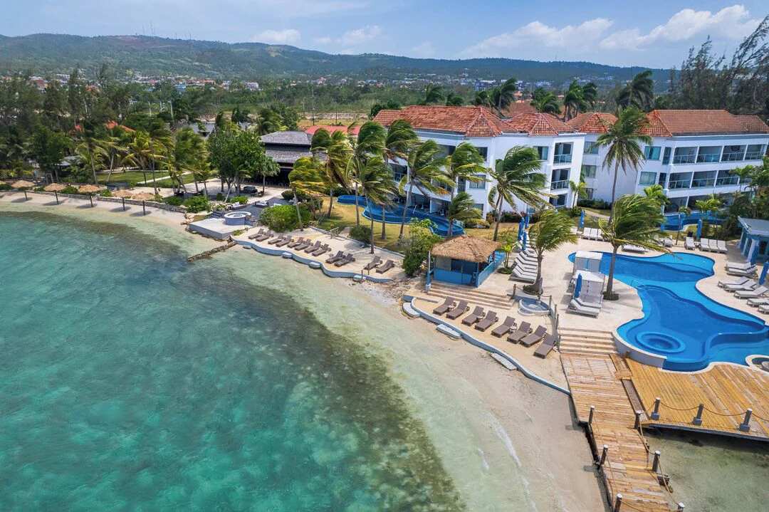 Coyaba Beach Resort