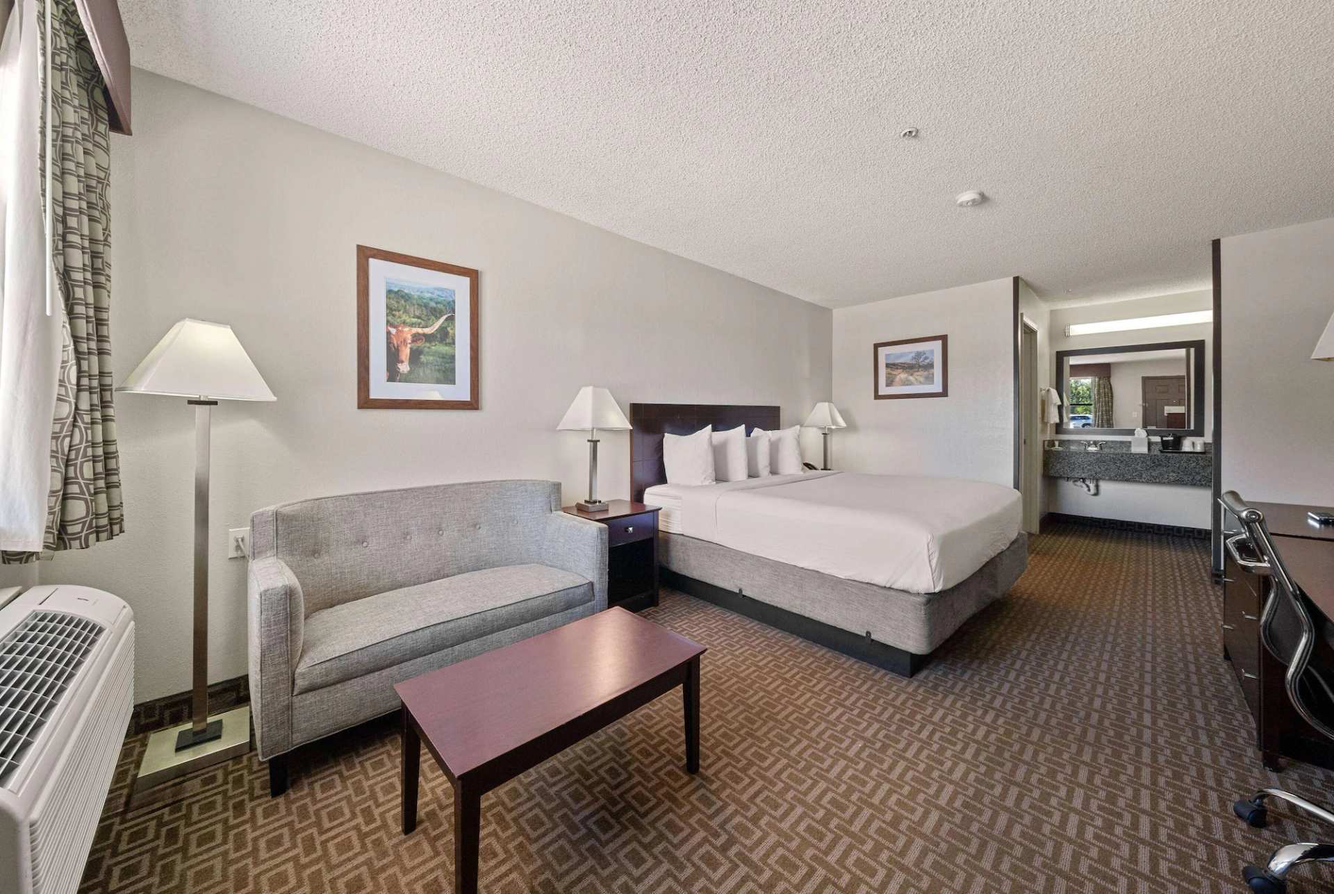 Days Inn by Wyndham Round Rock