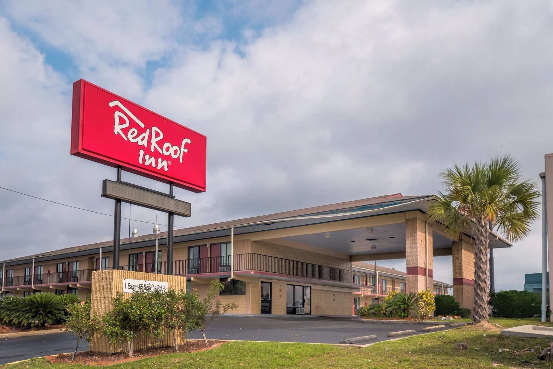 Red Roof Inn Mobile - Midtown