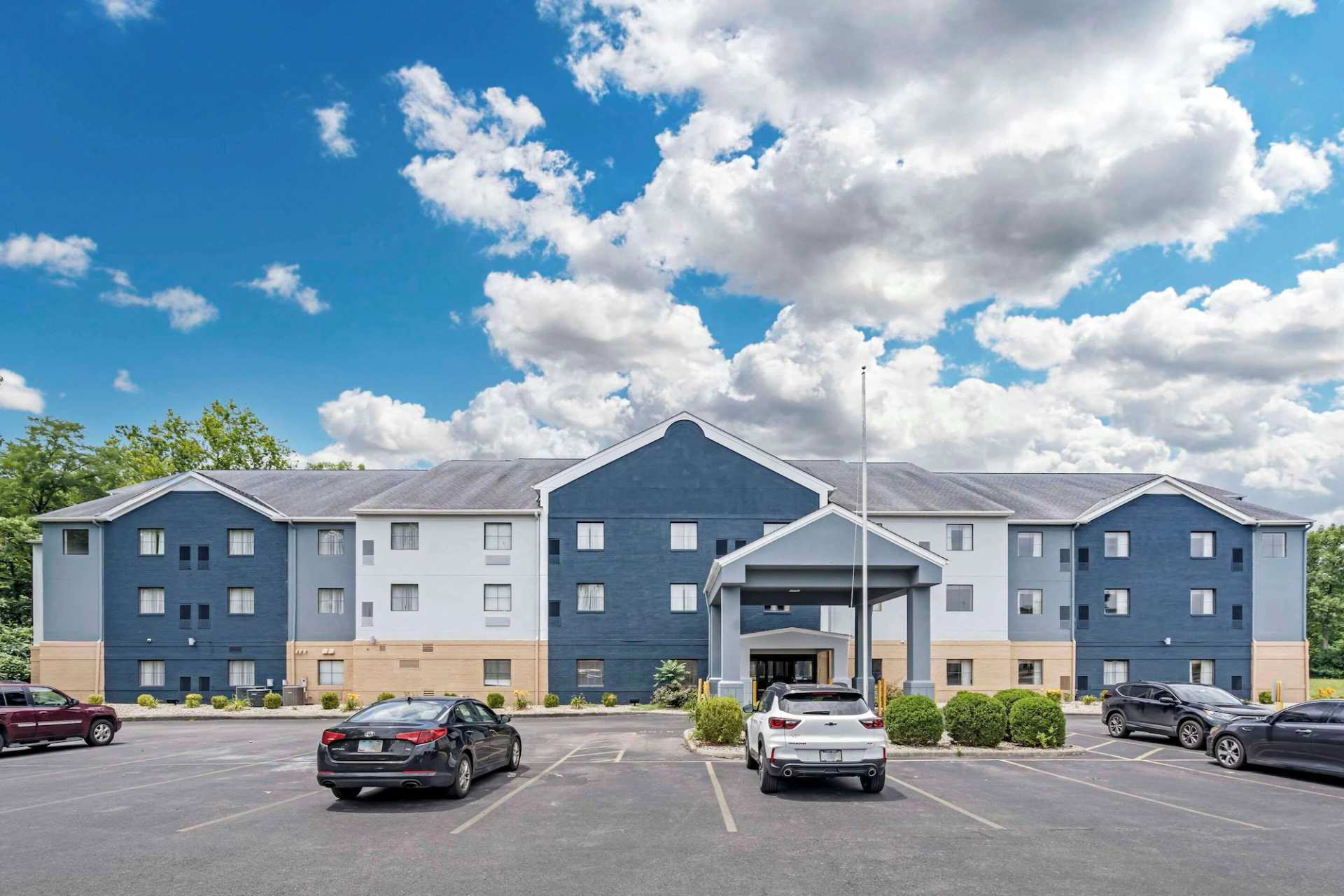 Country Inn & Suites by Radisson, Pickerington, OH