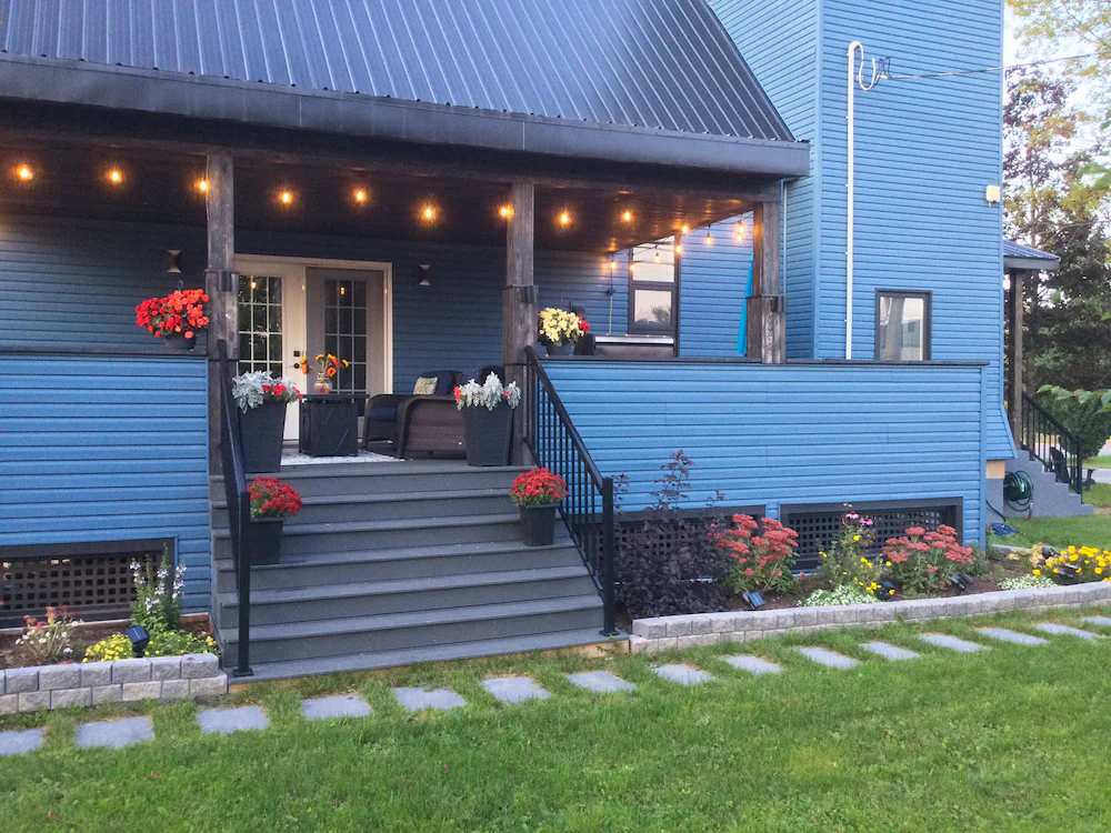 The Trinity Airbnb - Voormalige kerk omgezet in Open Concept Home
