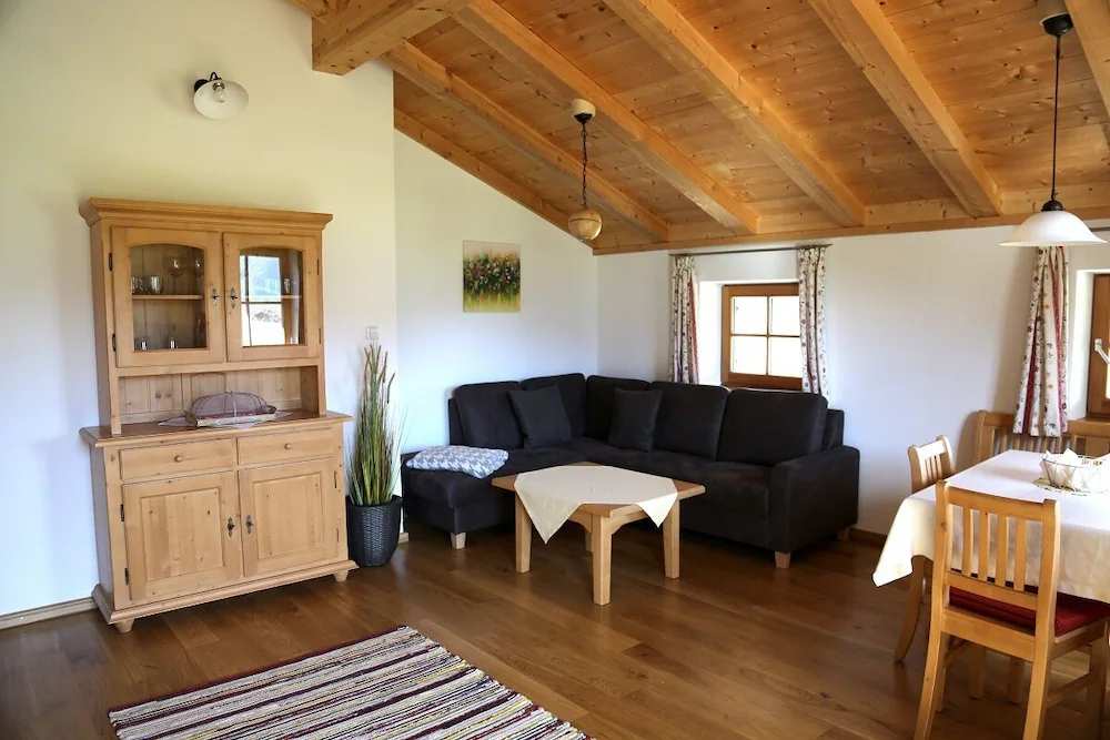 Hubertus Vacation Apartment: 57 m², sleeps 2, 1 bedroom