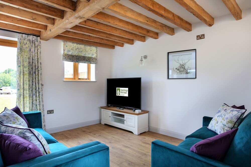The Dairy 2 bedroomed barn conversions sleeps 4+2 on the sofa