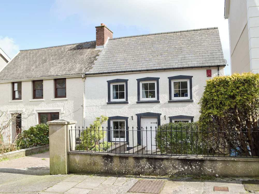 2 slaapkamer accommodatie in Llansteffan, near Carmarthen