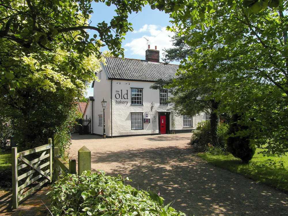 4 bedroom accommodation in Pulham Market, near Diss