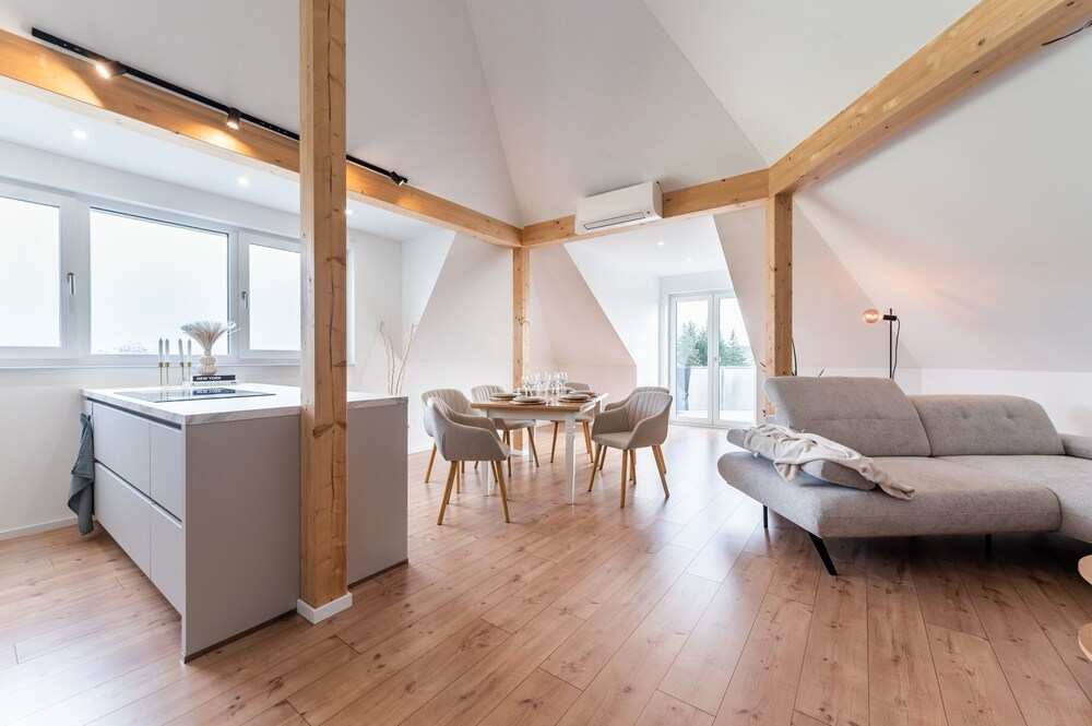 Appartement \"N8quartier\" avec balcon, Wi-Fi et climatisation
