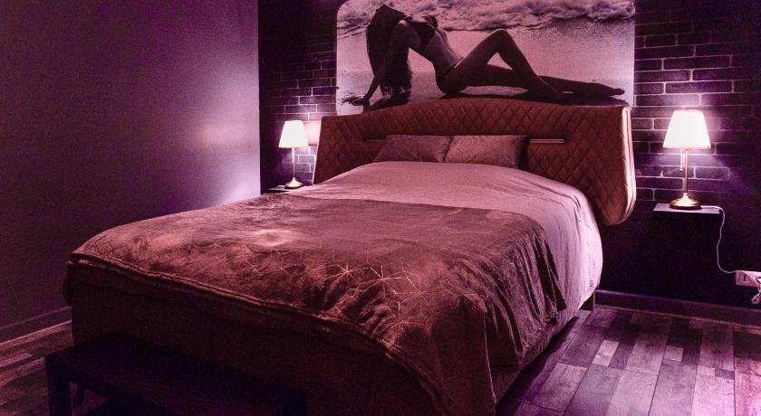 Suite avec Jacuzzi et Sauna Privée