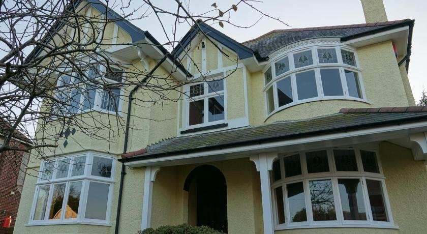 The Old Sea Captain's House, Aberporth