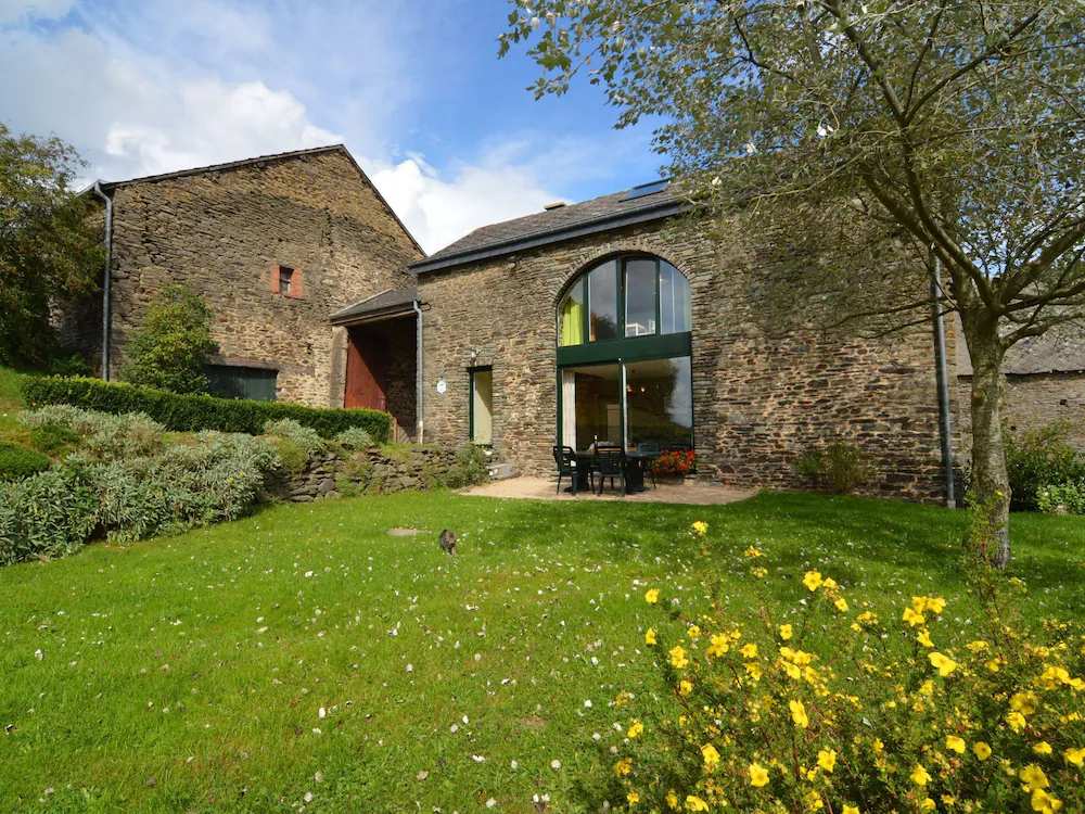 Cottage in Neufmoulin With sea Beach