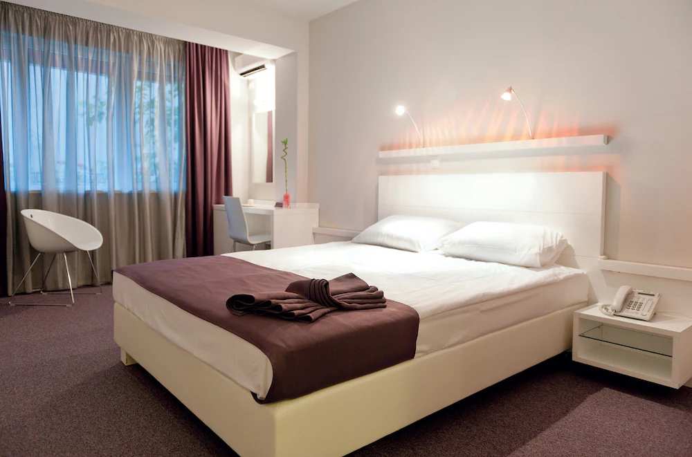 LEONARDO BOUTIQUE HOTEL - Skopje